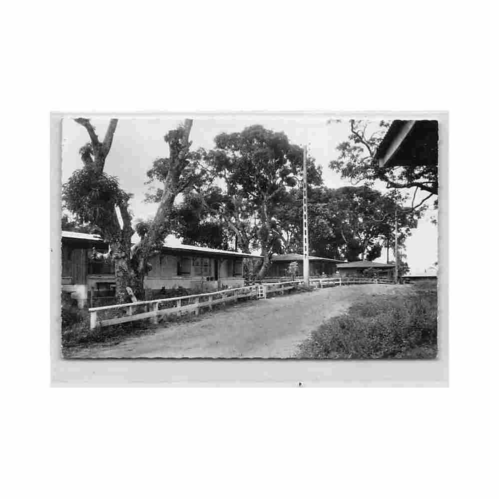guyane cayenne cite mirza ed inconnu Vintage A4 Photo Print