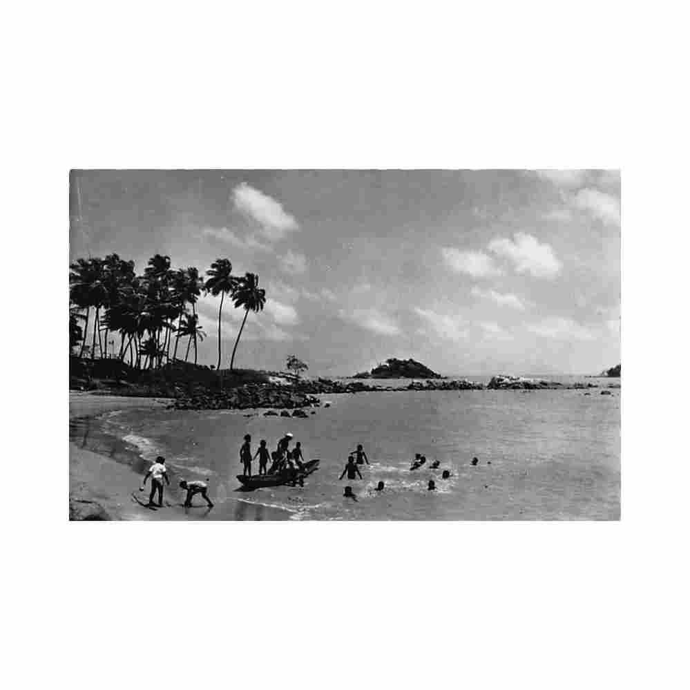 guyane cayenne joyeuse vacances sur la plage de montabo ed em gratien 33 Vintage A4 Photo Print
