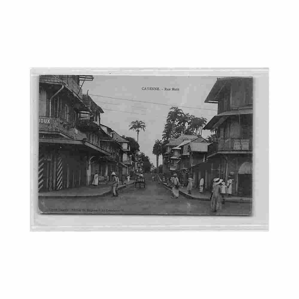 guyane cayenne rue mole ed magasin la conscience Vintage A4 Photo Print