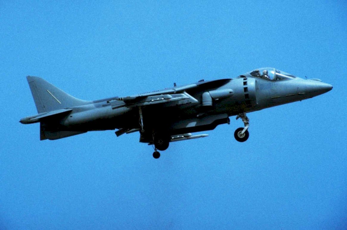 harrier usmc landing1980s 1990s A4 Photo Print