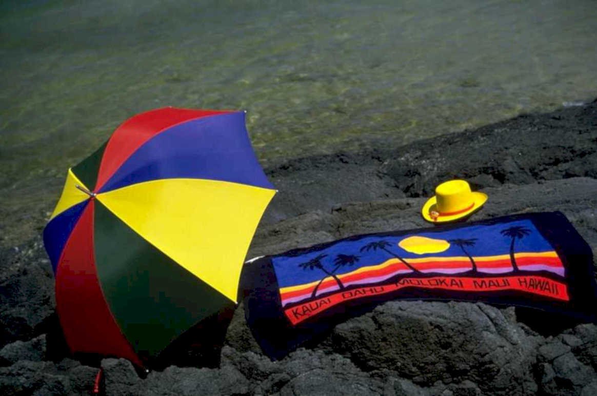 hawaii beach umbrella 1980s 1990s A4 Photo Print