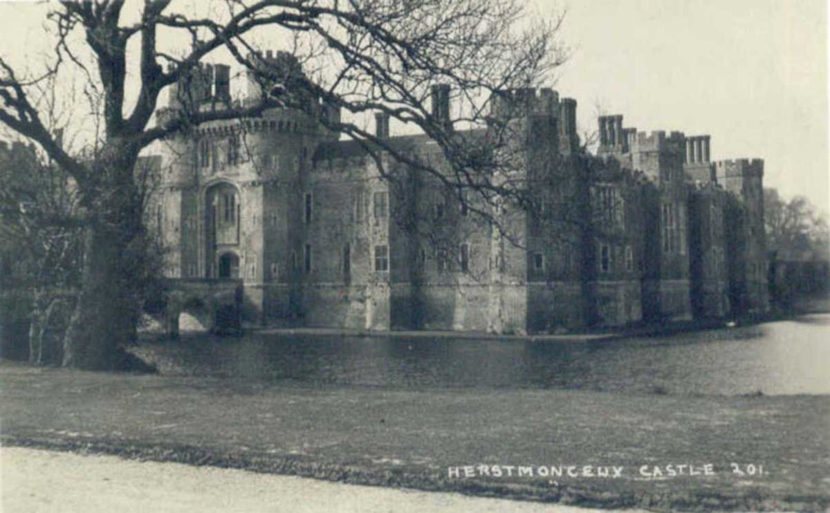 herstmonceaux castle 201Vintage 1880s 1900s A4 Photo Print