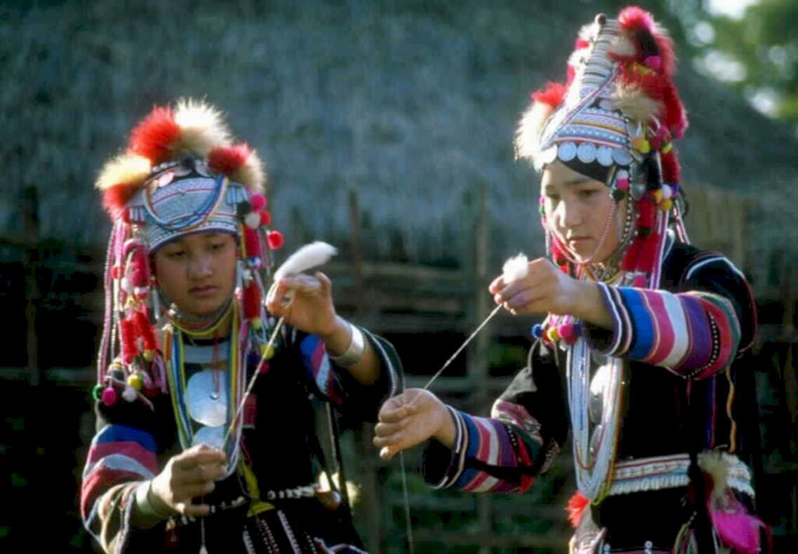 hmong weavers hands1980s 1990s A4 Photo Print