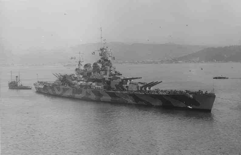 hms rodney battleship Vintage world war A4 Photo Print