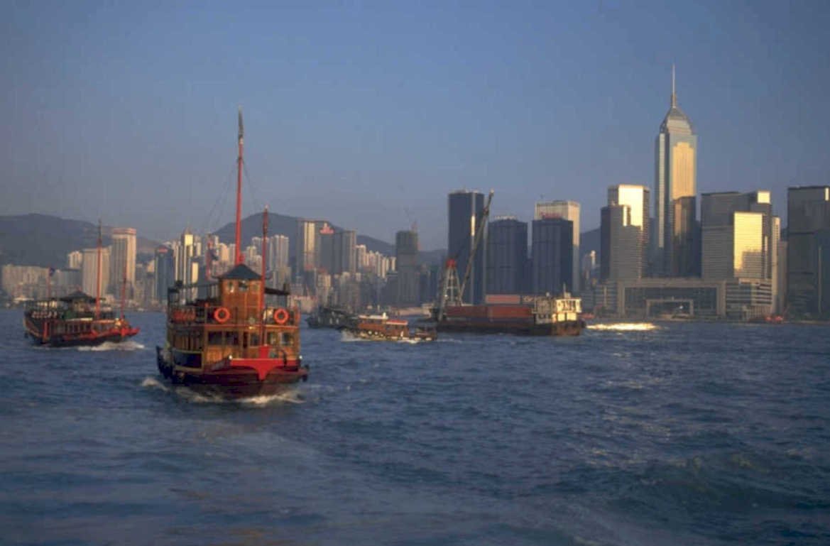 hong kong harbor 1 1980s 1990s A4 Photo Print