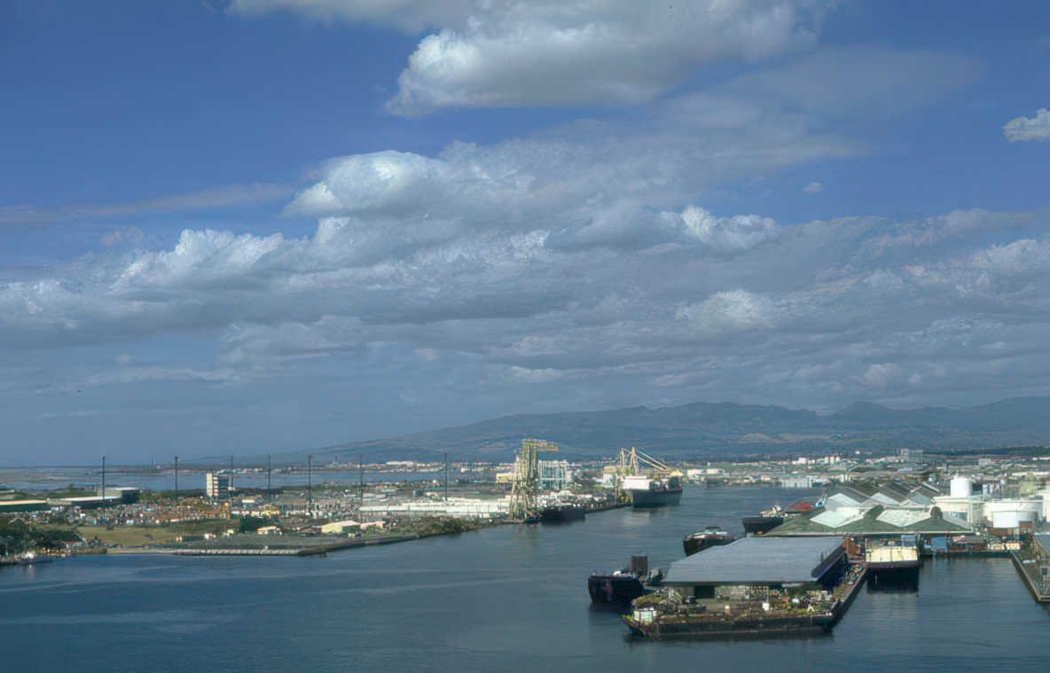 honolulu harbor ships GIGA 2