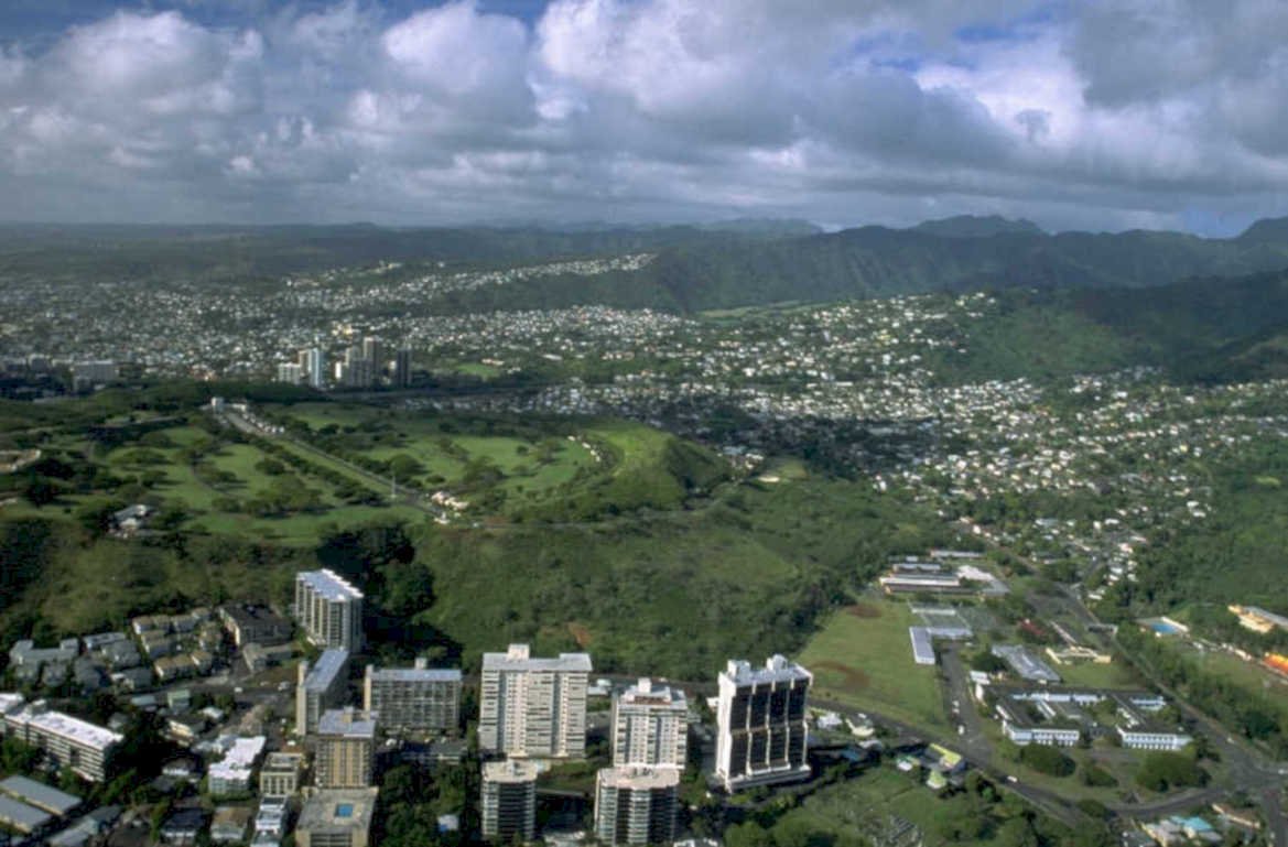 honolulu skyline hawaii 1980s 1990s A4 Photo Print