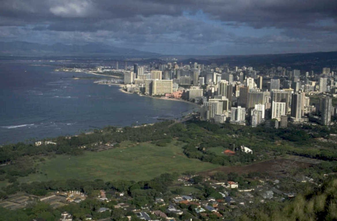 honolulu waikiki skyline 1980s 1990s A4 Photo Print