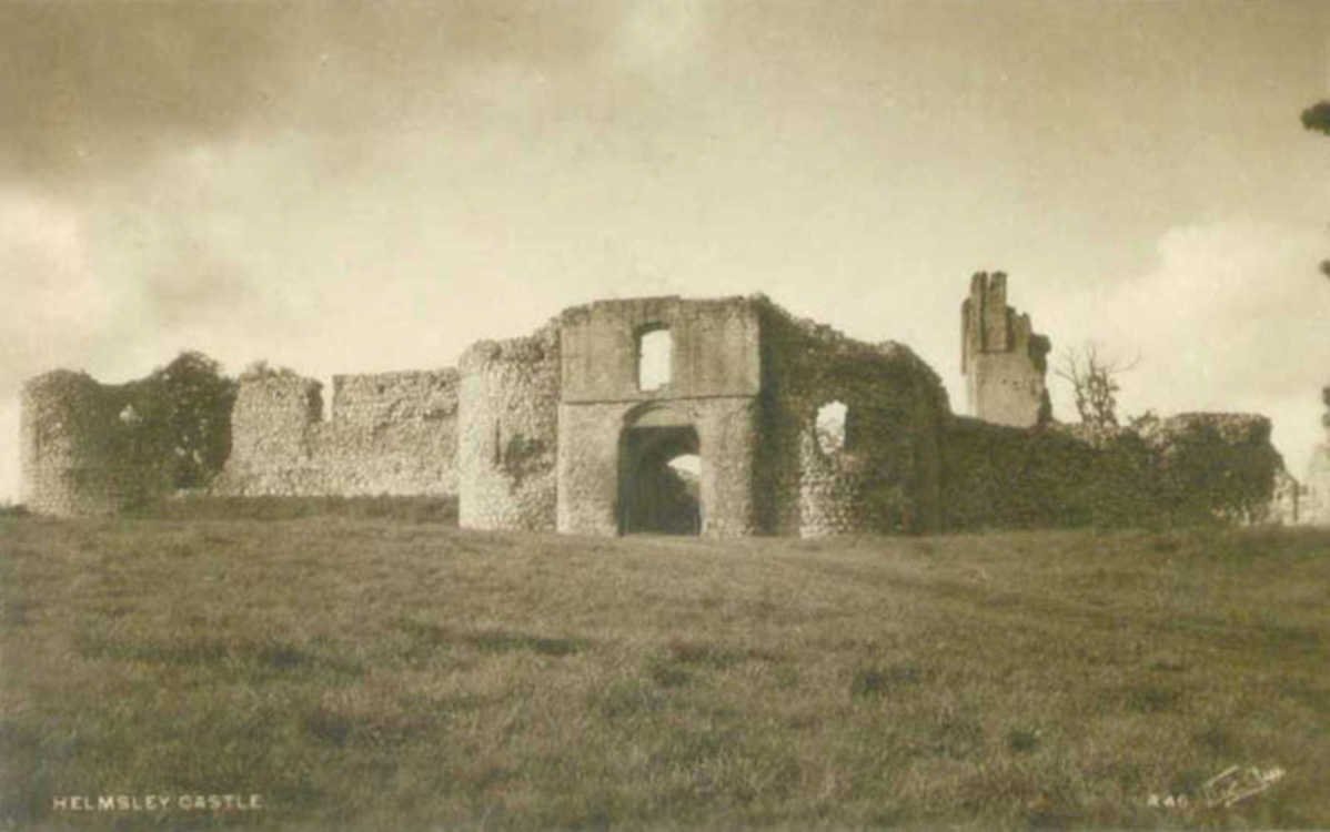 hurley castle ruinsVintage 1880s 1900s A4 Photo Print