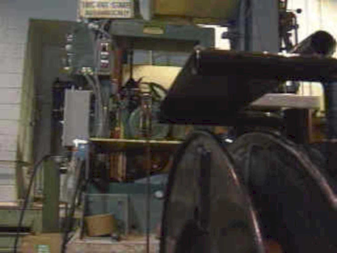 hydraulic press cnc1980s 1990s A4 Photo Print