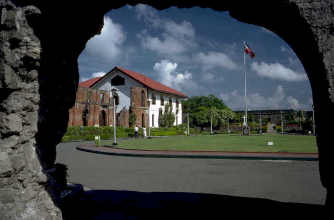 intramuros palacio gobreador 1980s 1990s A4 Photo Print