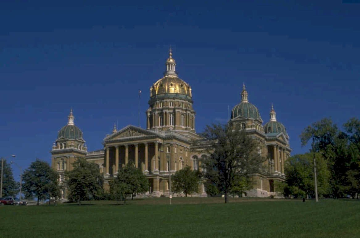 iowa state capitol 2 1980s 1990s A4 Photo Print