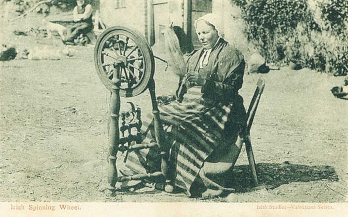 irish spinning wheelVintage 1880s 1900s A4 Photo Print