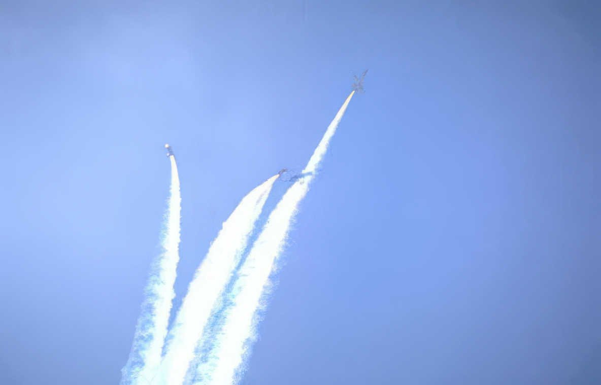 jet blue contrails Vintage A4 Photo Print