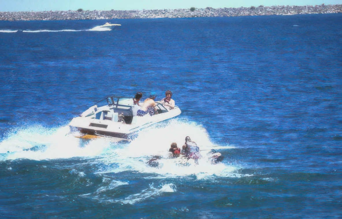 jet ski adventure GIGA 2