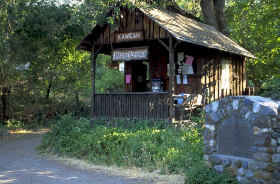 kaweah post office 1980s 1990s A4 Photo Print