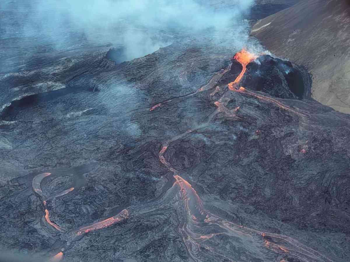 kilauea lava eruption 1 A4 Photo Print
