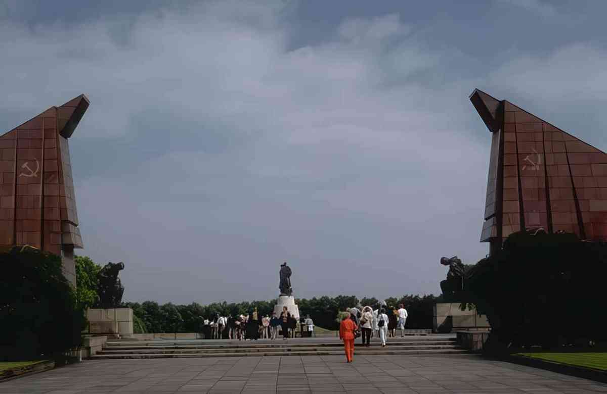 kim ilsung pyongyang A4 Photo Print