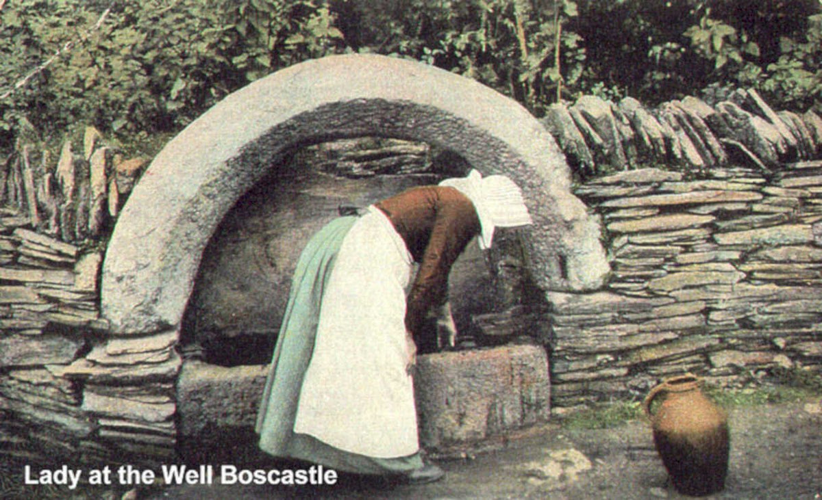 lady well boscastleVintage 1880s 1900s A4 Photo Print