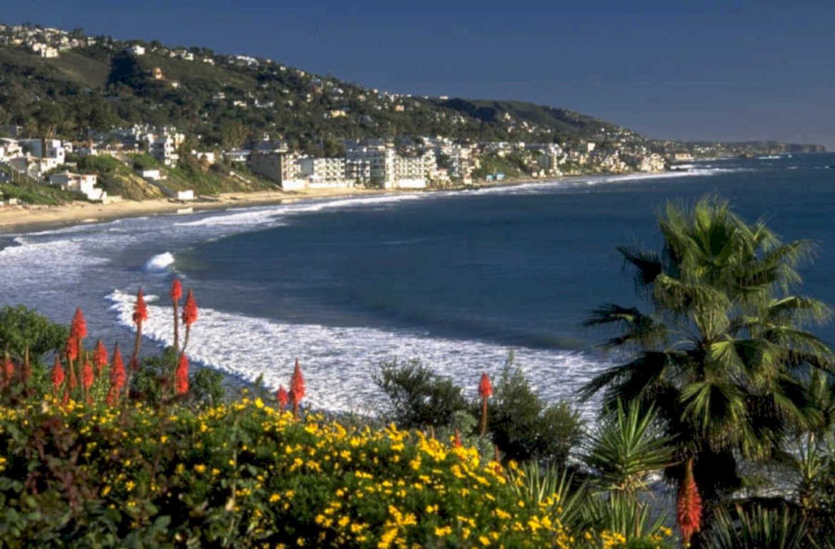 laguna beach coastline 1980s 1990s A4 Photo Print 42