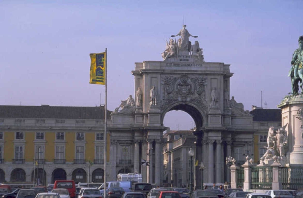 lisboa arco augusta 1980s 1990s A4 Photo Print