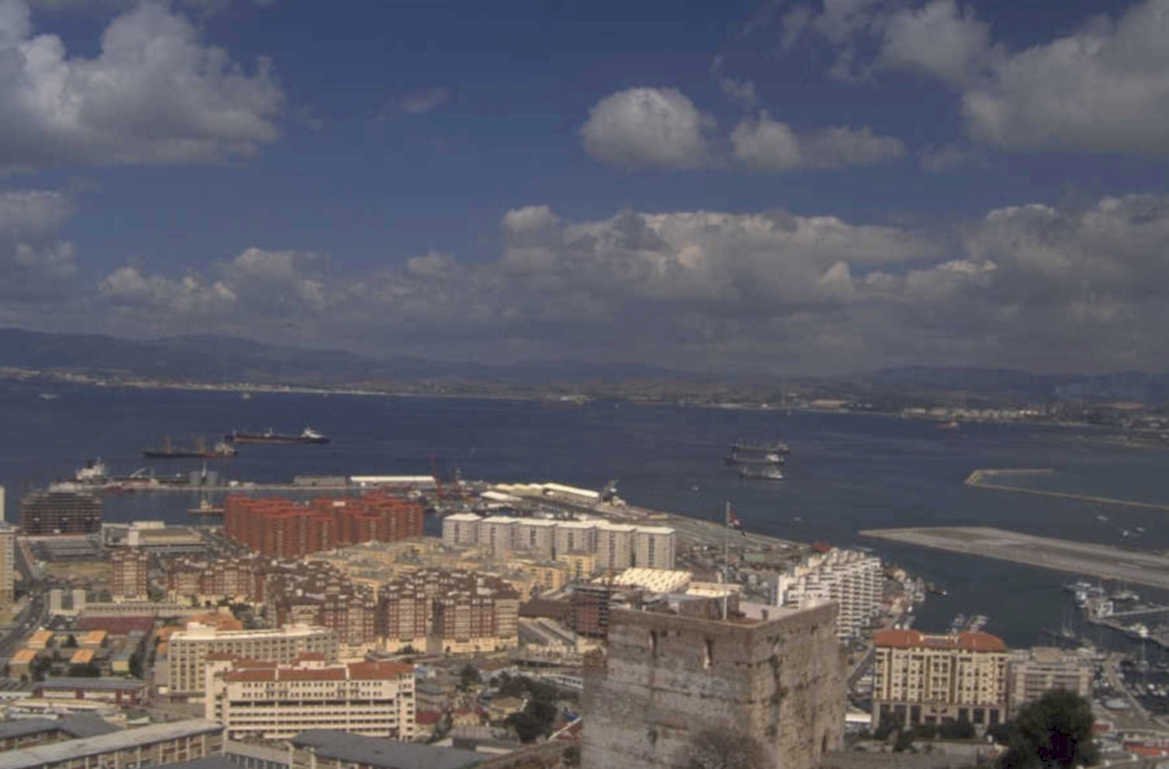 lisbon cityscape 1998 1980s 1990s A4 Photo Print