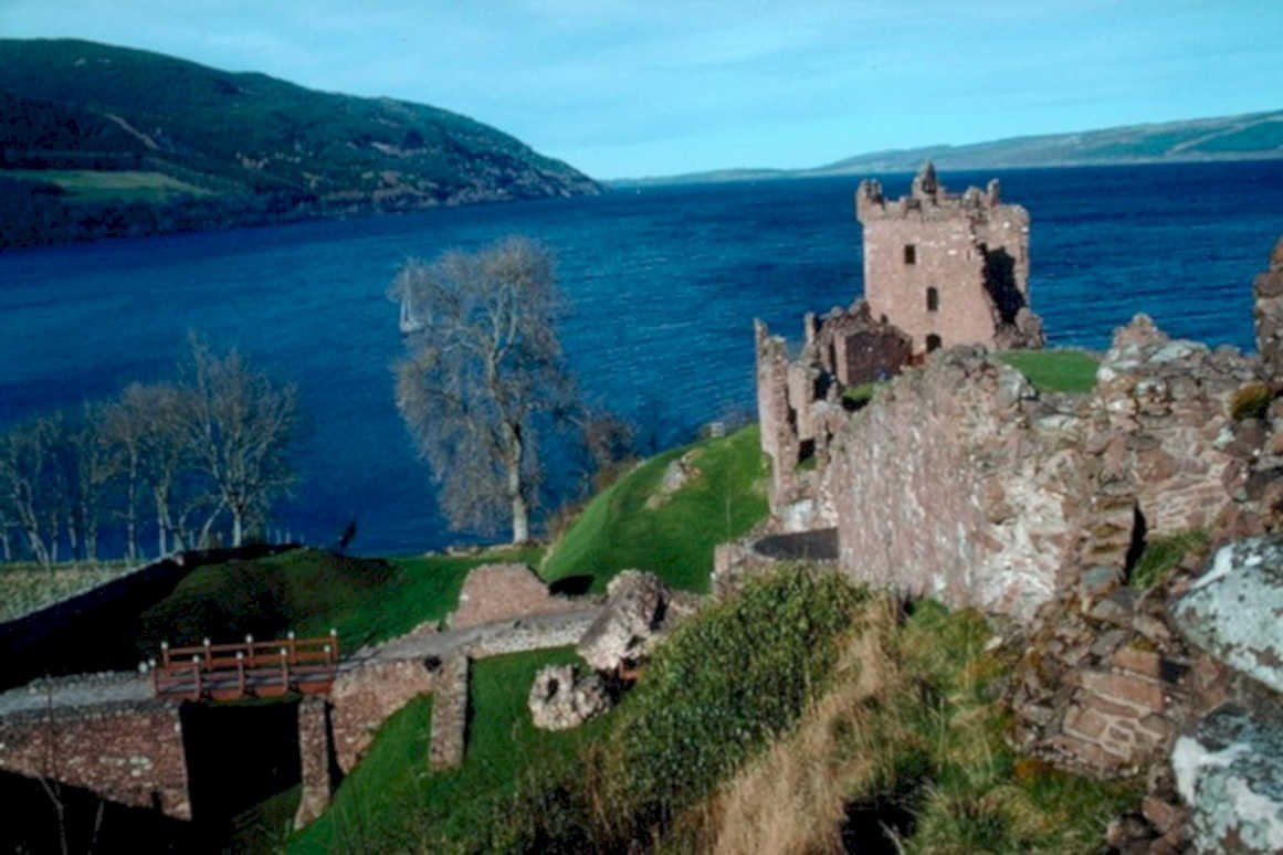 lochleven castle scotland1980s 1990s A4 Photo Print