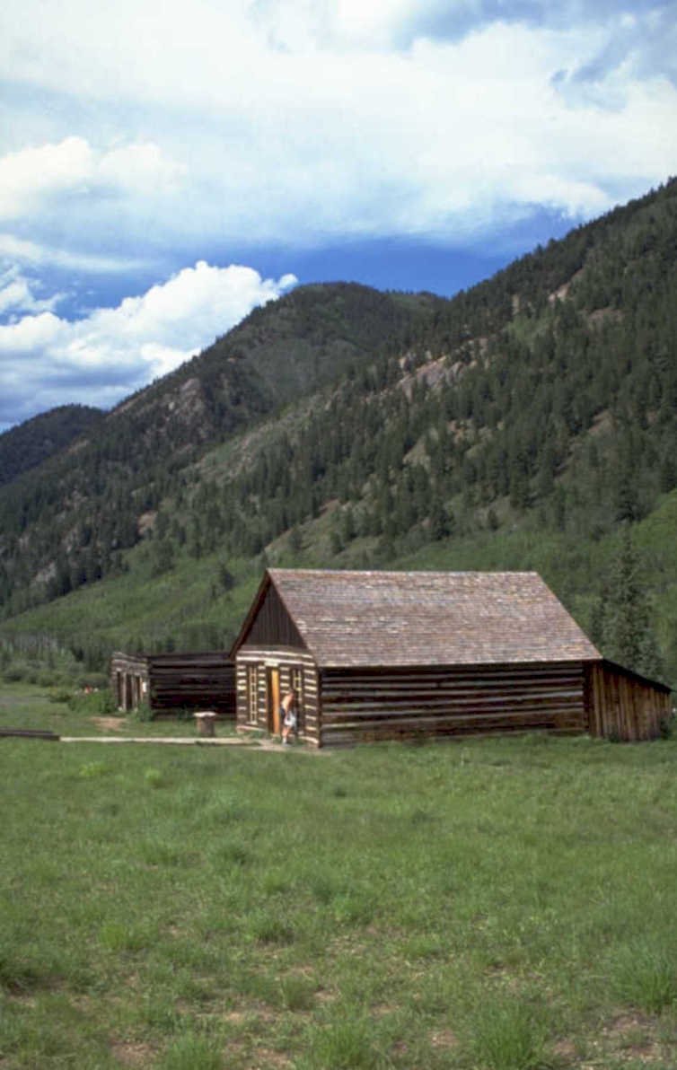 log cabin telluride 1980s 1990s A4 Photo Print