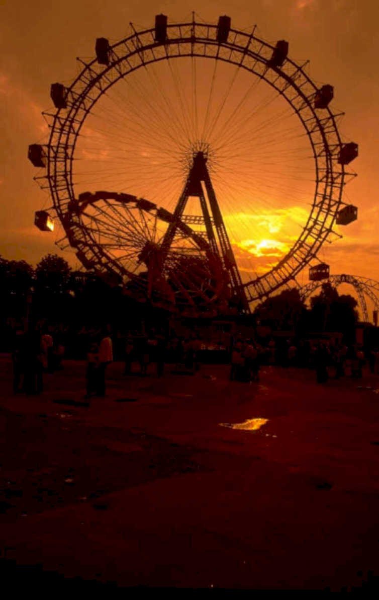 london eye sunset 1980s 1990s A4 Photo Print