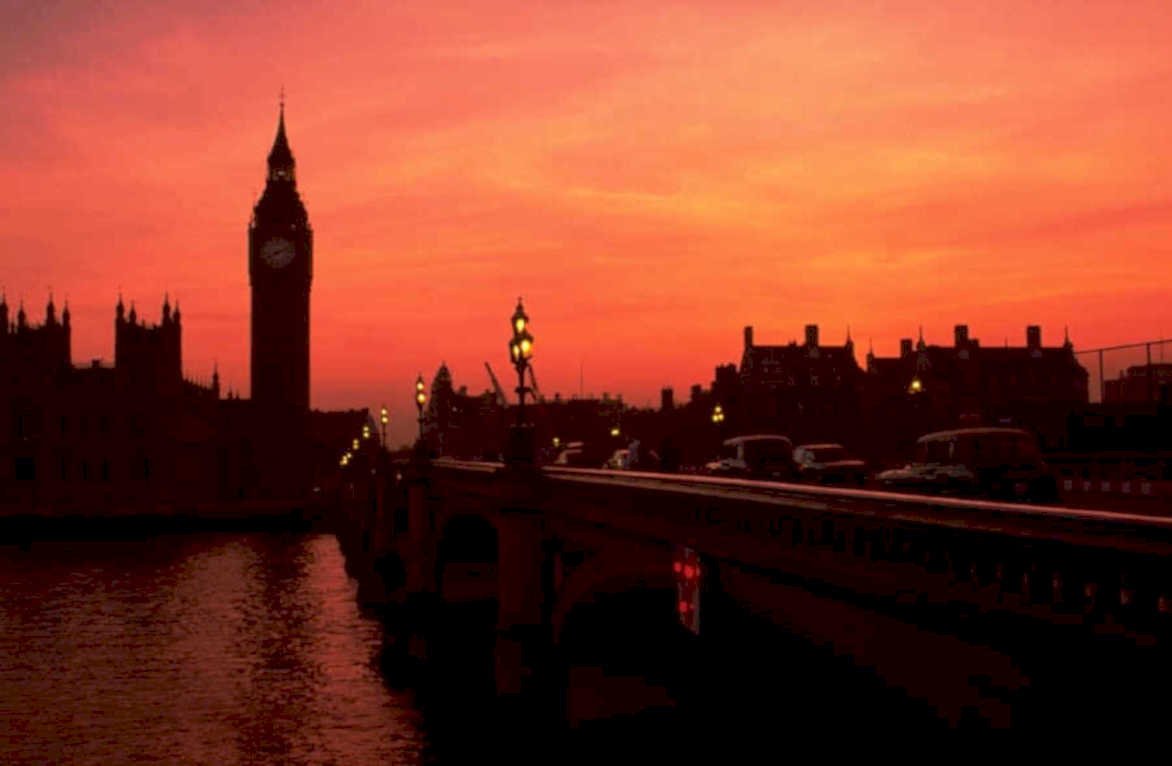 london sunset big 1980s 1990s A4 Photo Print 42