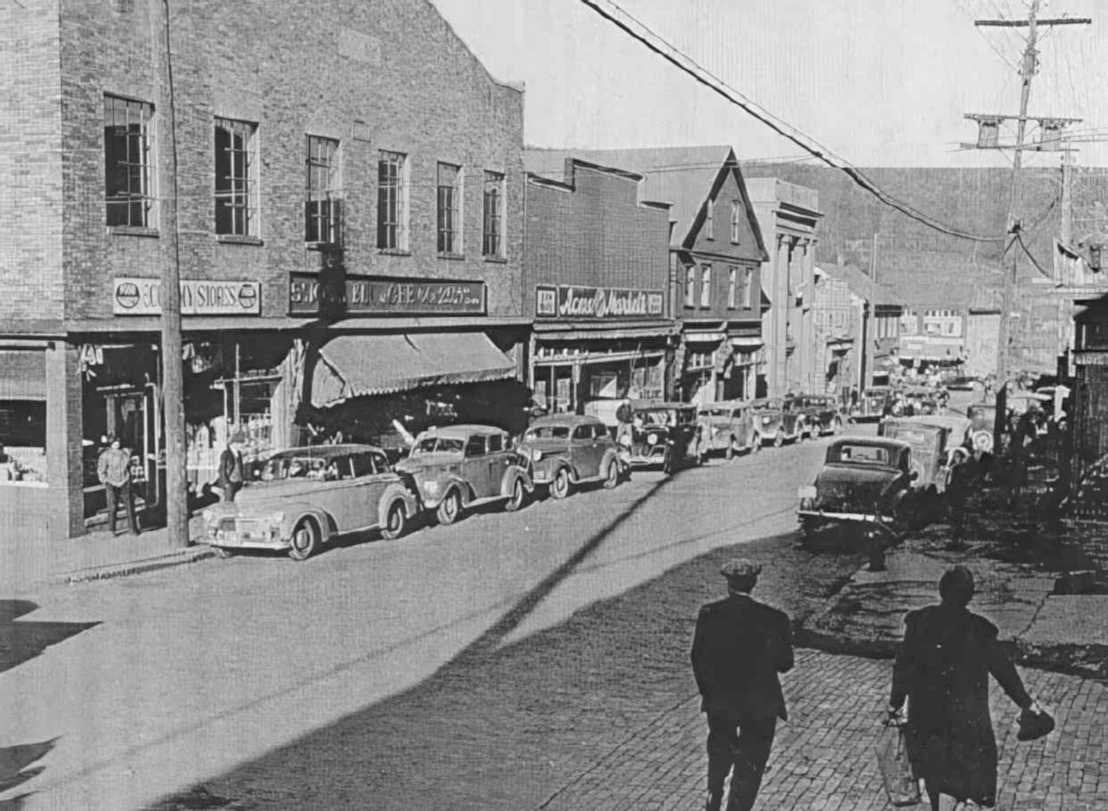 main street 1950s Vintage world war A4 Photo Print