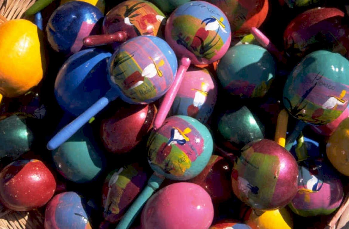 maracas collection vibrant 1980s 1990s A4 Photo Print