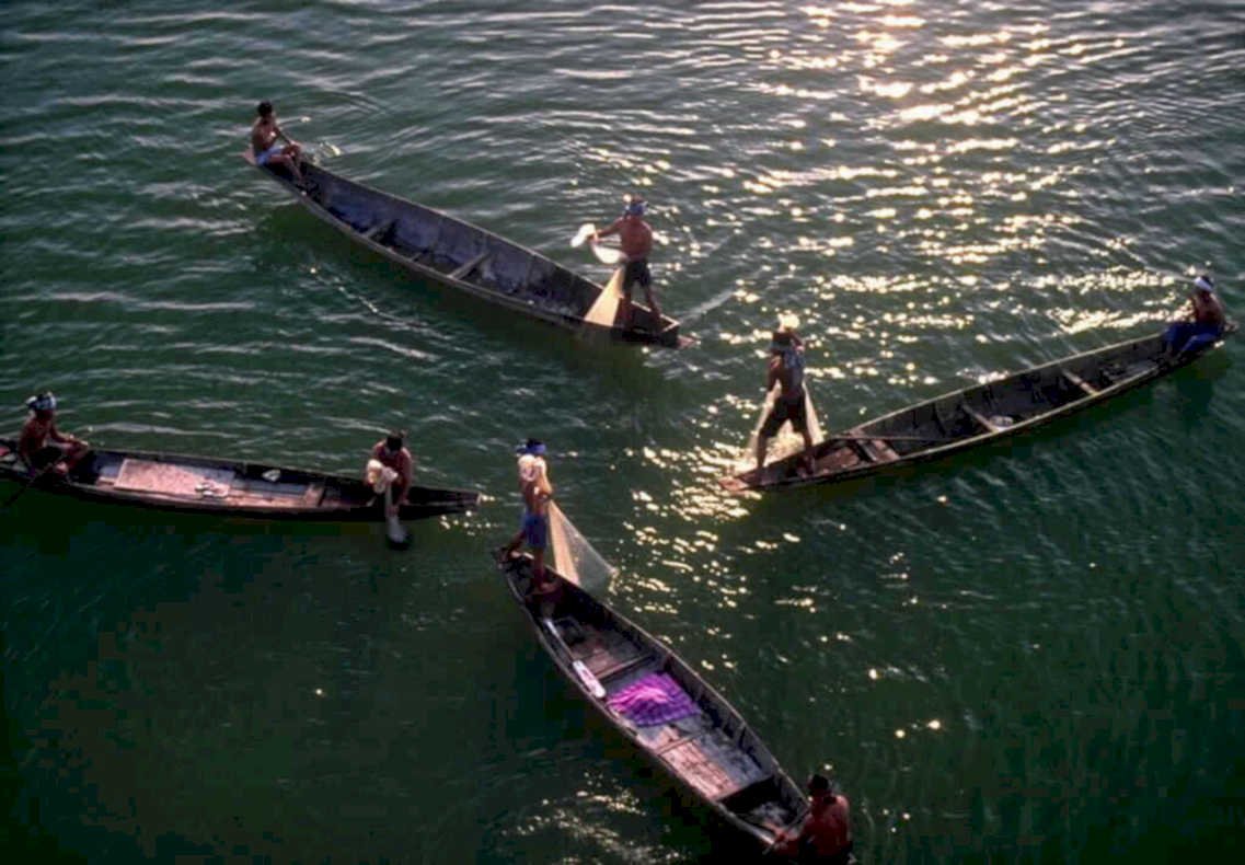 mekong delta boats1980s 1990s A4 Photo Print