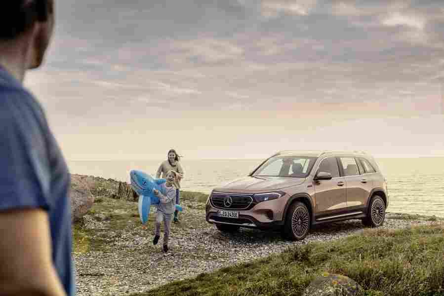 mercedes benz eqb 2021 7092 20 Car A4 Photo Print