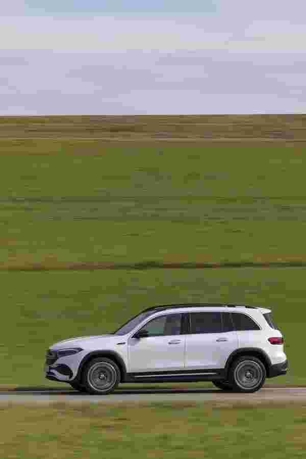 mercedes benz eqb 2021 7092 45 Car A4 Photo Print