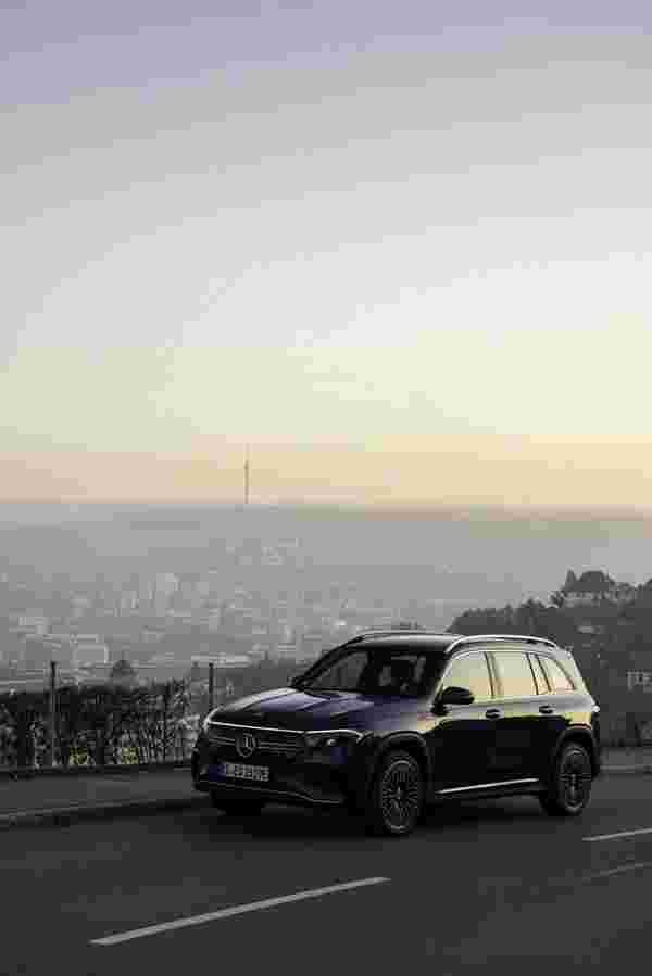 mercedes benz eqb 2021 7092 76 Car A4 Photo Print