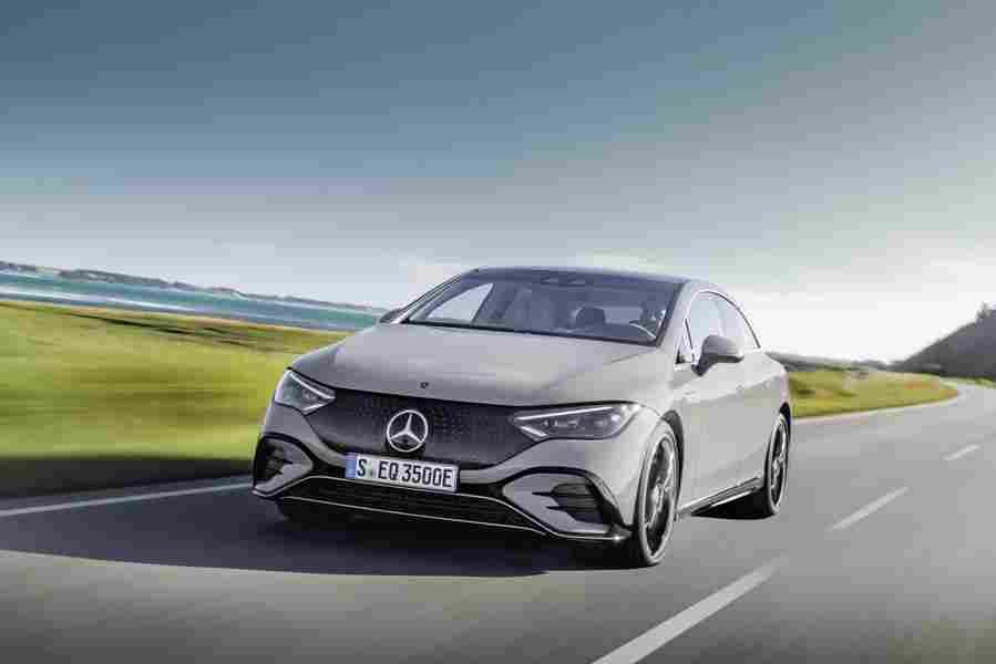 mercedes benz eqe 2021 7161 18 Car A4 Photo Print