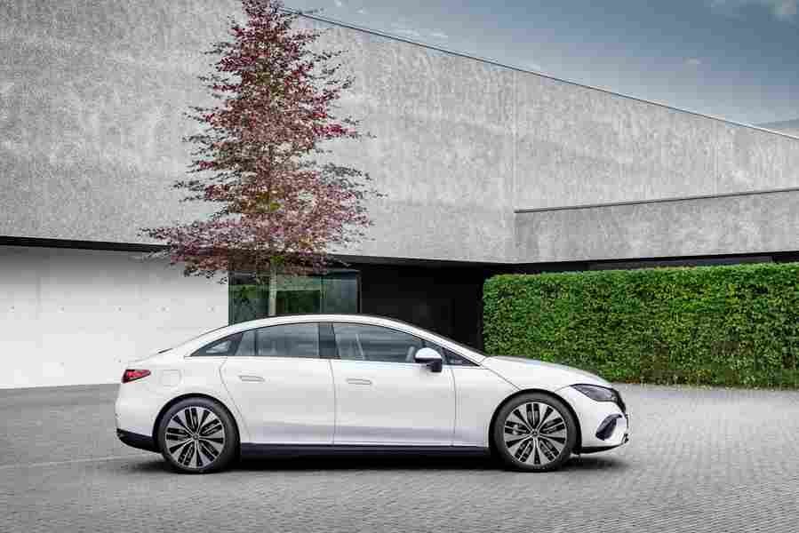 mercedes benz eqe 2021 7161 58 Car A4 Photo Print