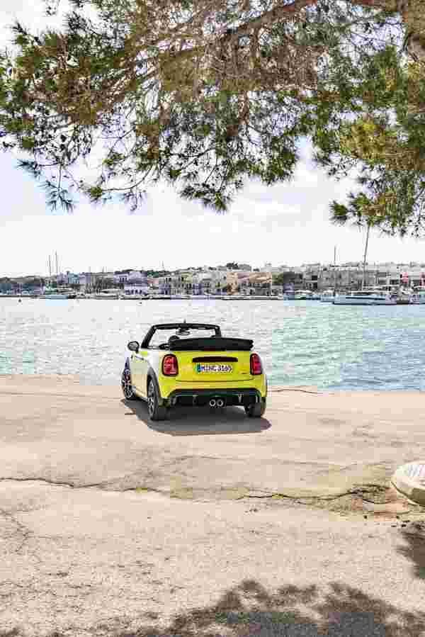 mini cooper s convertible 2021 7001 164 Car A4 Photo Print