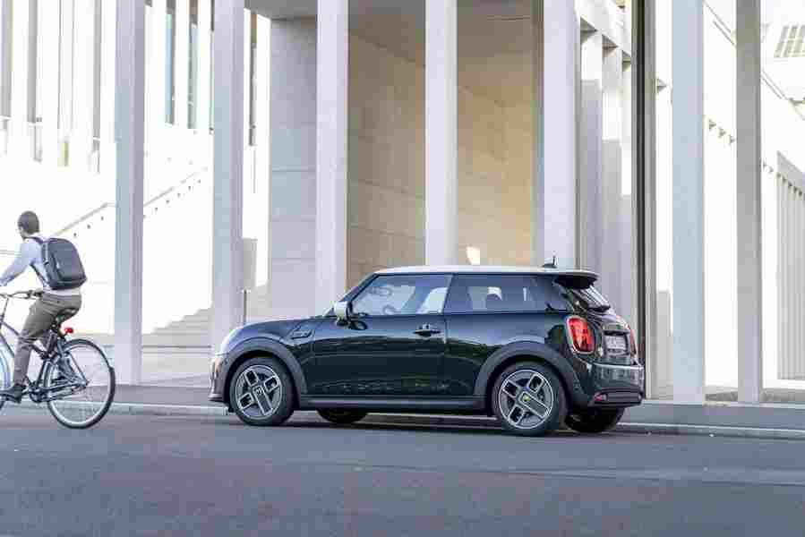 mini mini 3 door 2021 6999 182 Car A4 Photo Print