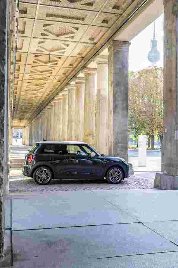 mini mini 3 door 2021 6999 190 Car A4 Photo Print