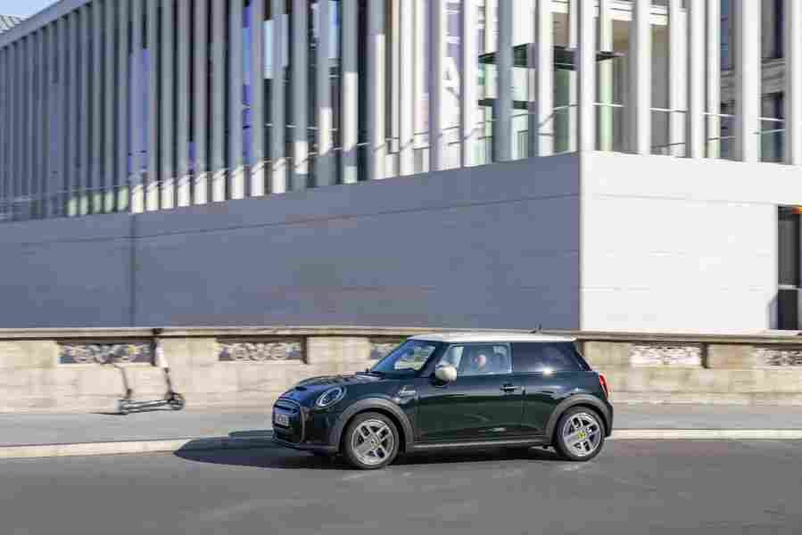 mini mini 3 door 2021 6999 198 Car A4 Photo Print