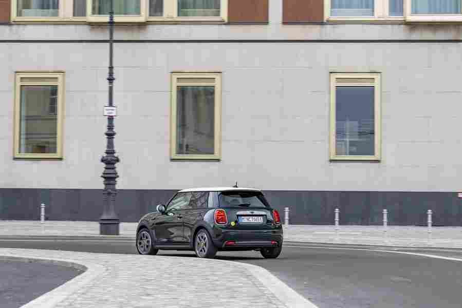 mini mini 3 door 2021 6999 233 Car A4 Photo Print