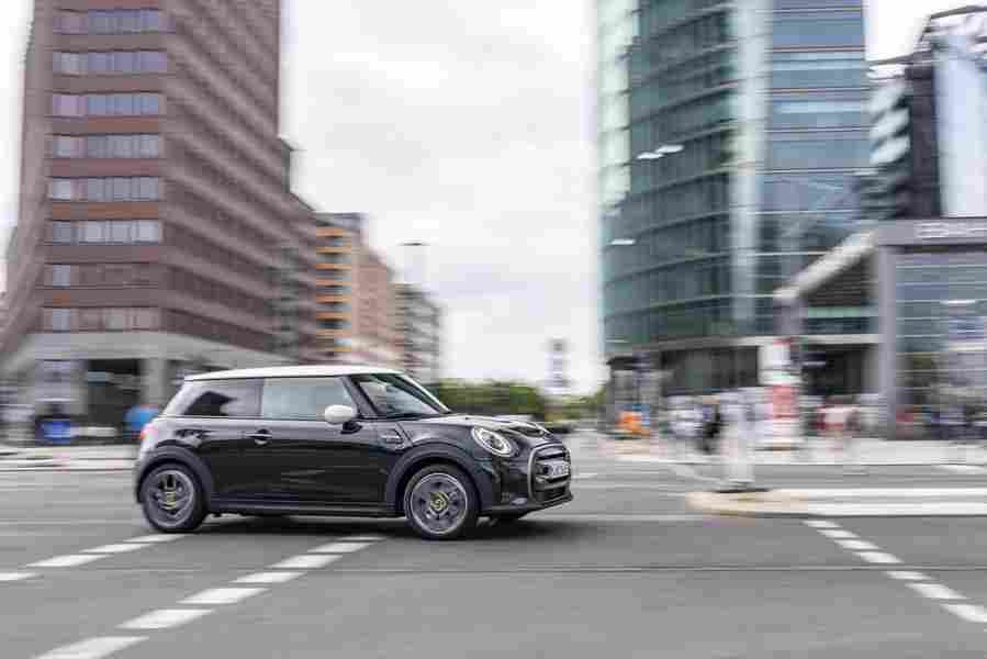 mini mini 3 door 2021 6999 241 Car A4 Photo Print
