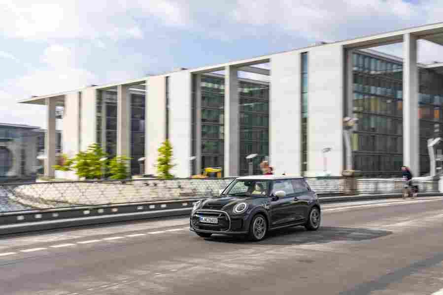 mini mini 3 door 2021 6999 245 Car A4 Photo Print