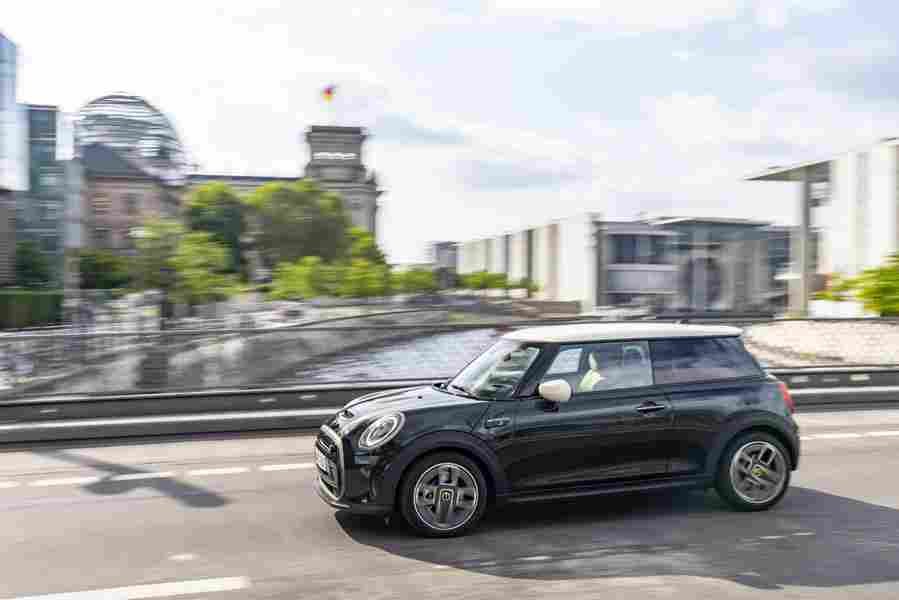 mini mini 3 door 2021 6999 248 Car A4 Photo Print