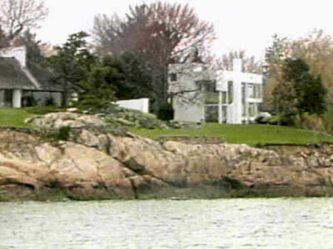 modern house coast1980s 1990s A4 Photo Print