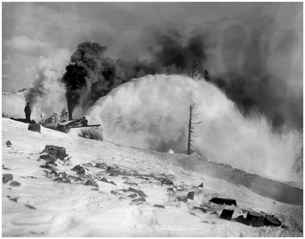 monte cassino barrage Vintage world war A4 Photo Print