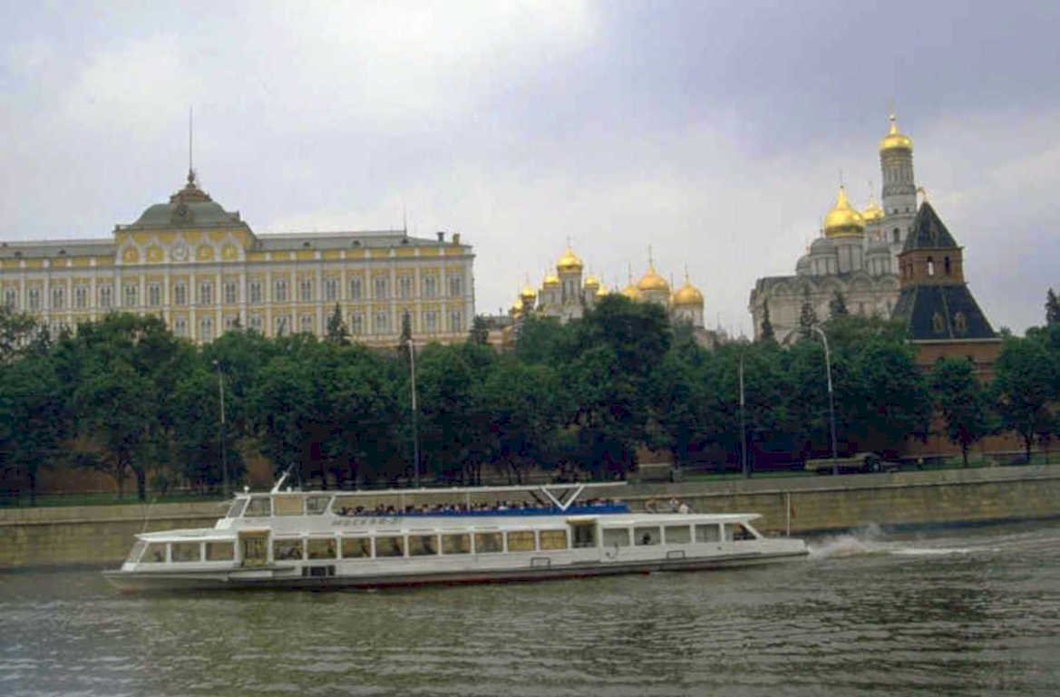 moscow river cruise 1980s 1990s A4 Photo Print