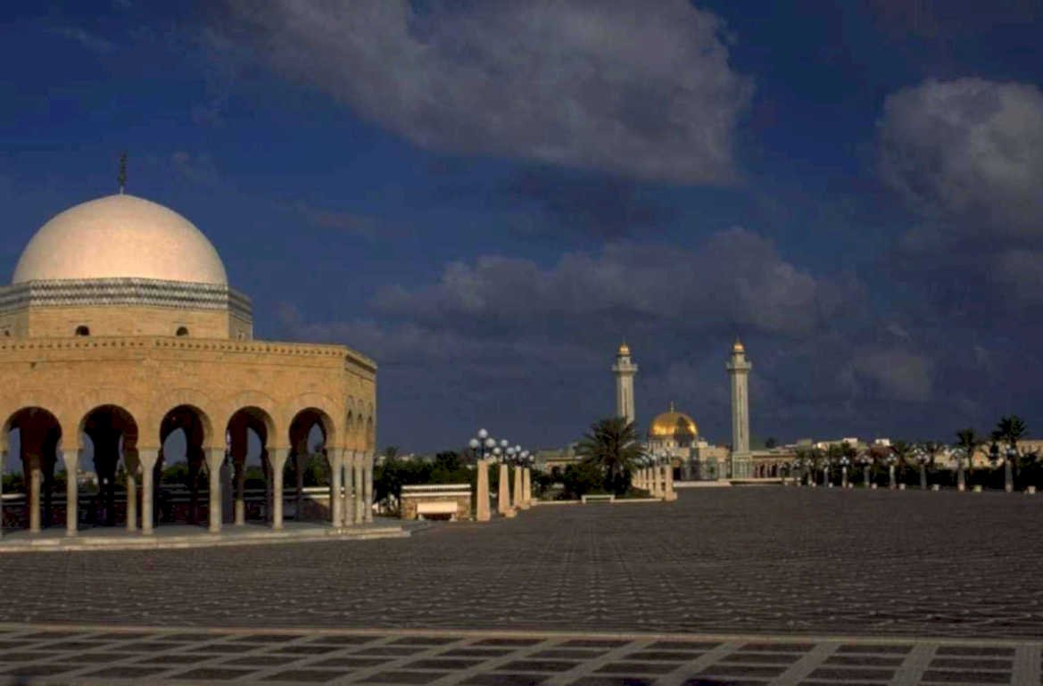mosque dammam plaza 1980s 1990s A4 Photo Print